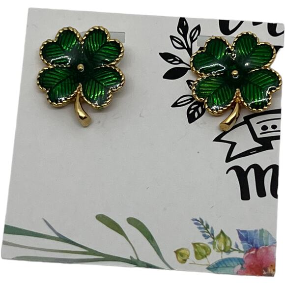 Vintage Avon Green Gold Shamrock Clover Earrings 1990s St. Patrick's Day Jewelry - Picture 2 of 8